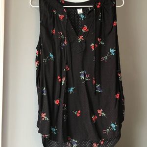 Old Navy Floral Sleeveless Blouse